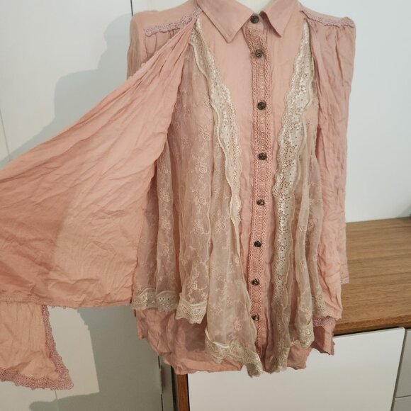 AXES FEMME Japanese Romantic boho style lace layered pink button up size med - Picture 12 of 12